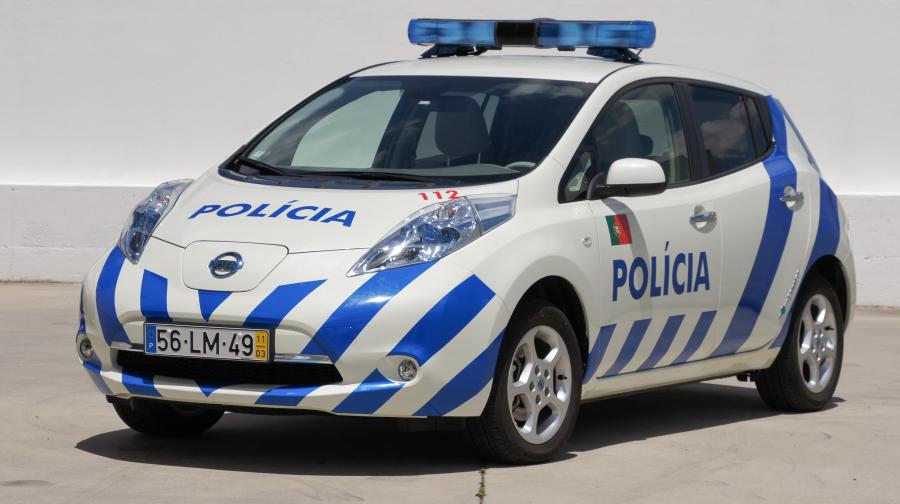  Nissan Leaf Portuguese Police Car 2012 года  (фото 5 из 5)
